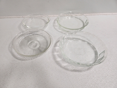 (4) Glass Pyrex Dishes