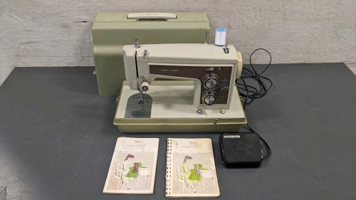 Sears Kenmore Sewing Machine (Works)