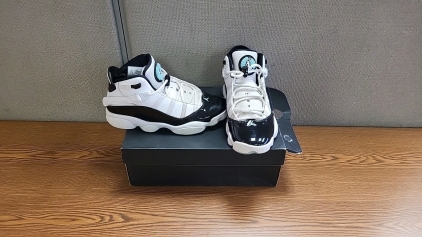 Size 8 Air Jordan 6 Rings
