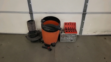 Running Wet/Dry Shop Vac, Rubber Gasket Set, Storage Drawers and More