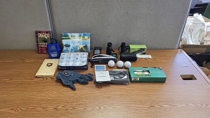 Spalding Custom Golf Balls, The Putters Pocket Guide Book, Bears Best Golf Course Guide, (2) Range Finders and More