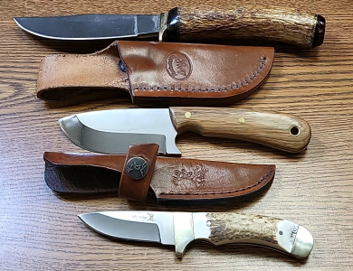 (3) Hunting Knives