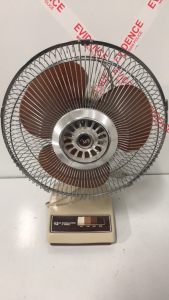 MB 12&rdquo; Oscillating Fan