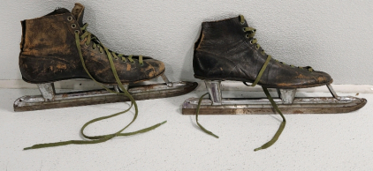 Pair Of Ice Skates (Size 7)