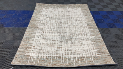 5&rsquo;3&rdquo; x 7&rsquo;3&rdquo; Multicolor/Off White/Tan Wool Rug