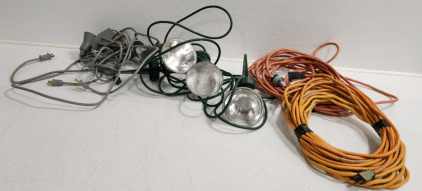 (2) Extention Cord Garden Steak Lights, (2) Extension Cords