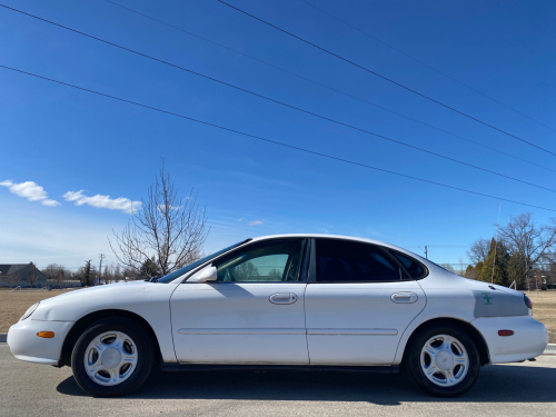 1998 Ford Taurus