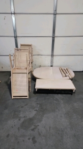 Full Dinning Set - 4 Chairs & Extendable Table