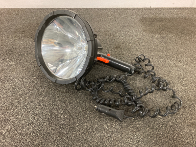 Heavy-Duty Coleman 12v Spotlight