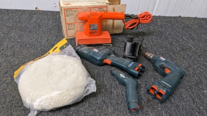 Working Black&Decker Sander, New DeWalt Polishing Pad, Black&Decker Cordless Tools