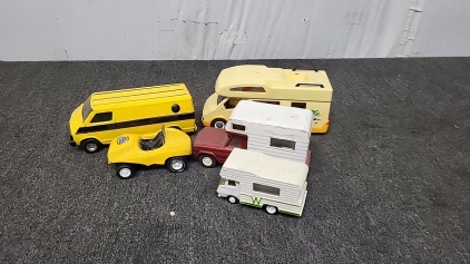 Winnebago Camper, Tonka Camper Truck, Plastic Camper, Tonka Van and Buggy