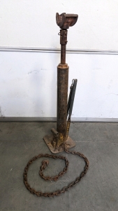 24+" Bottle Jack w/Chain