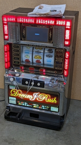 Working Mechanical/Digital Slot Machine w/Manual & Key