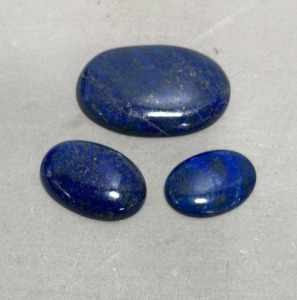 (3) Oval Cut And Polished Lapis Lazuli Cabochon Gem Stones… 161.25ct, 70.85ct, 32.70ct