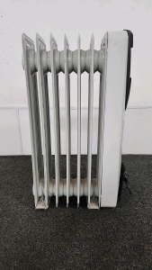 DeLonghi Safe Heat Electric Space Heater