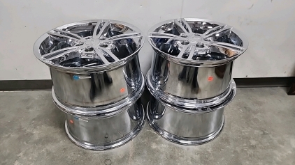 Four C6 Corvette Rims, Three Of Which Are 18s, One Is 17