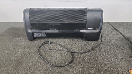 Large Holmes Electric Space Heater