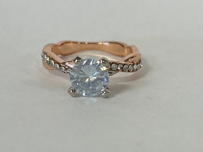 Rose Gold Toned Ring With Precious Clear Stone Size 6