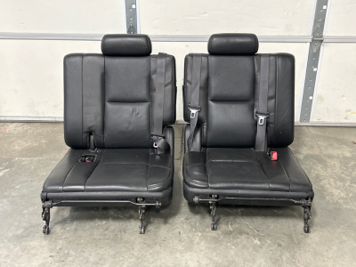 Pair of Vehicle Seats Please Inspect