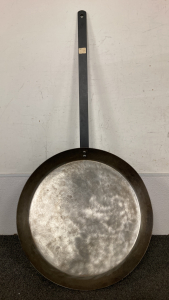 20&rdquo; Diameter Skillet