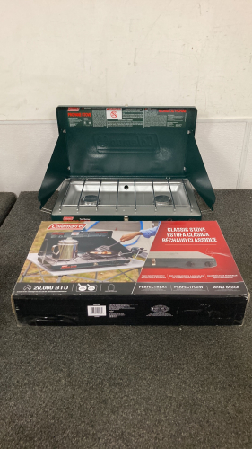 New Coleman Classic Propane 2 Burner Stove