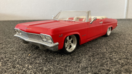 Hot wheels ‘65 Impala Die Cast Model