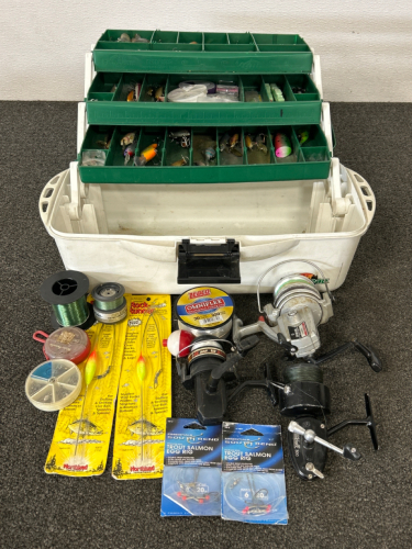 Flambeau Tackle Box With Lots Of Contents