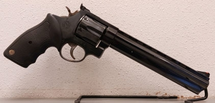 Taurus .44 Mag Long-Barrel Revolver --NF969872