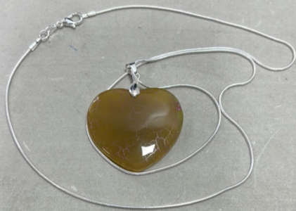 (1) Heart Shaped Dragon Veins Agate Gemstone W/ Silver Necklace .925