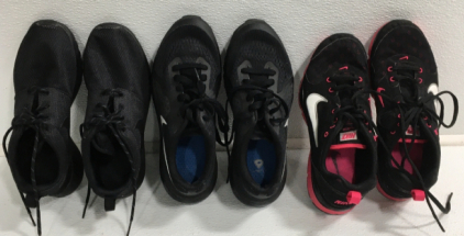 (3) Pairs Of Womens Nike Sneakers
