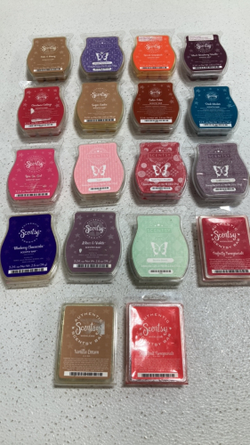 (18) Scentsy Scented Wax Melts