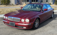 2005 Jaguar XJ - Clean!