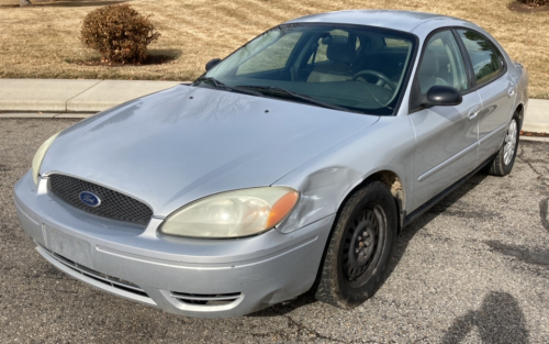 BANK REPO - 2004 Ford Taurus