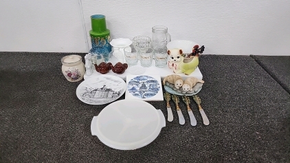Collection Of Vintage/Antique/Collectible GlassWare & Kitchenware