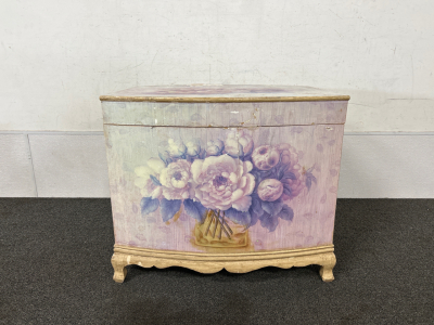 Vintage Style Storage Chest 24”x 20”x 19”