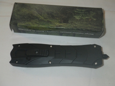 Full Auto In and Out Knife
