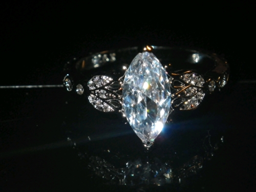 Engagement Ring Nice Quality Size 8.5