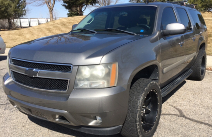 BANK REPO - 2007 Chevrolet Suburban - 4x4!