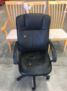 (3) Dinning Chairs- Black Pffice Chair