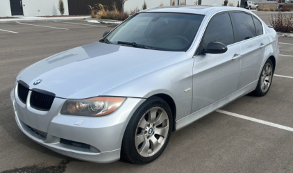 2007 BMW 335XI - Sunroof!