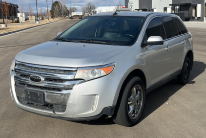 2011 Ford Edge - AWD!