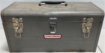 (1) Craftsman 18&rdquo;x 8&rdquo;x 9&rdquo; Tool Box W/ Tray