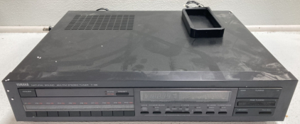 Yamaha AM/FM Stereo Tuner T-85 w/ AM Antenna