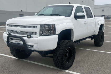 2010 Chevrolet Silverado - 4x4!