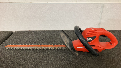 Black And Decker Hedge Hog Electric Hedge Trimmer- Works