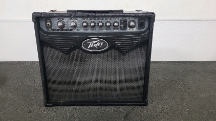 Untested Peavey Guitar Amp