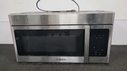 Working Bosch Overhead Microwave