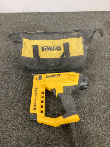 DeWalt Multi-Tacker