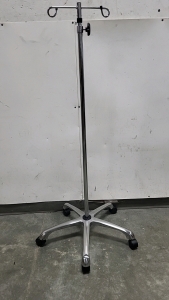 Metal IV Stand