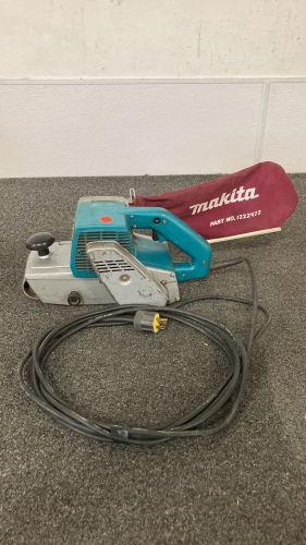 Makita Belt Sander Model 9401- Works